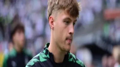 阿布扎比联合主场神采熠熠，能否再掀不败传奇？8胜7负纪录挑战者再现！